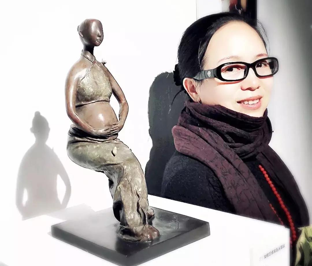 印萍:建立在情感基石上的藝術天地